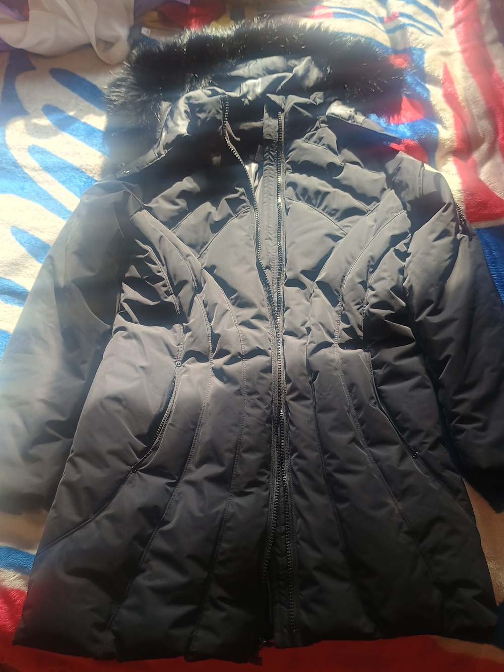 Monroe & Main Black Hooded Puffer Coat with Faux Fur Trim